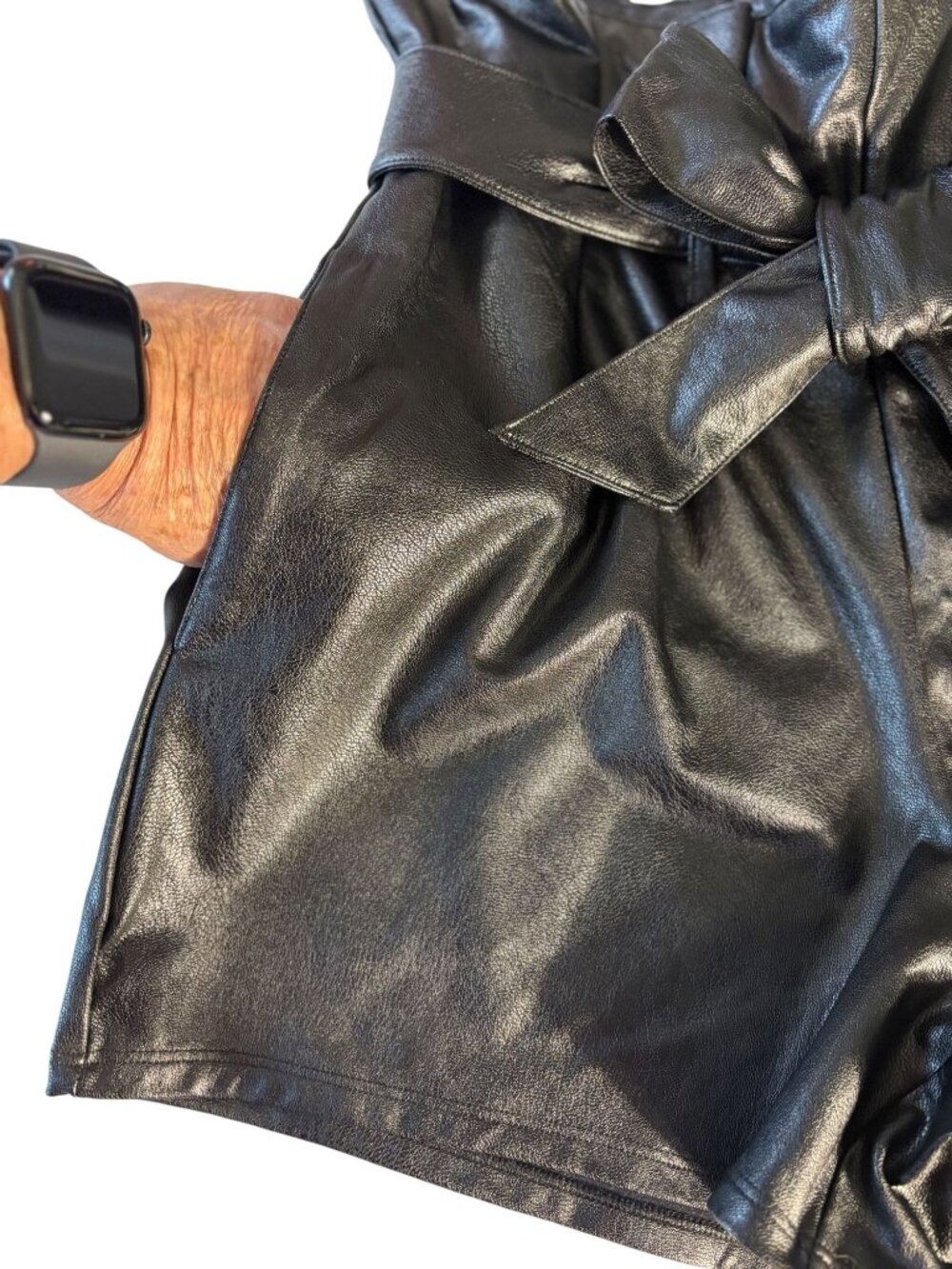 High-Waisted Faux Leather Shorts With Tie Belt & Paperbag Waist Size M - Picture 3 of 11